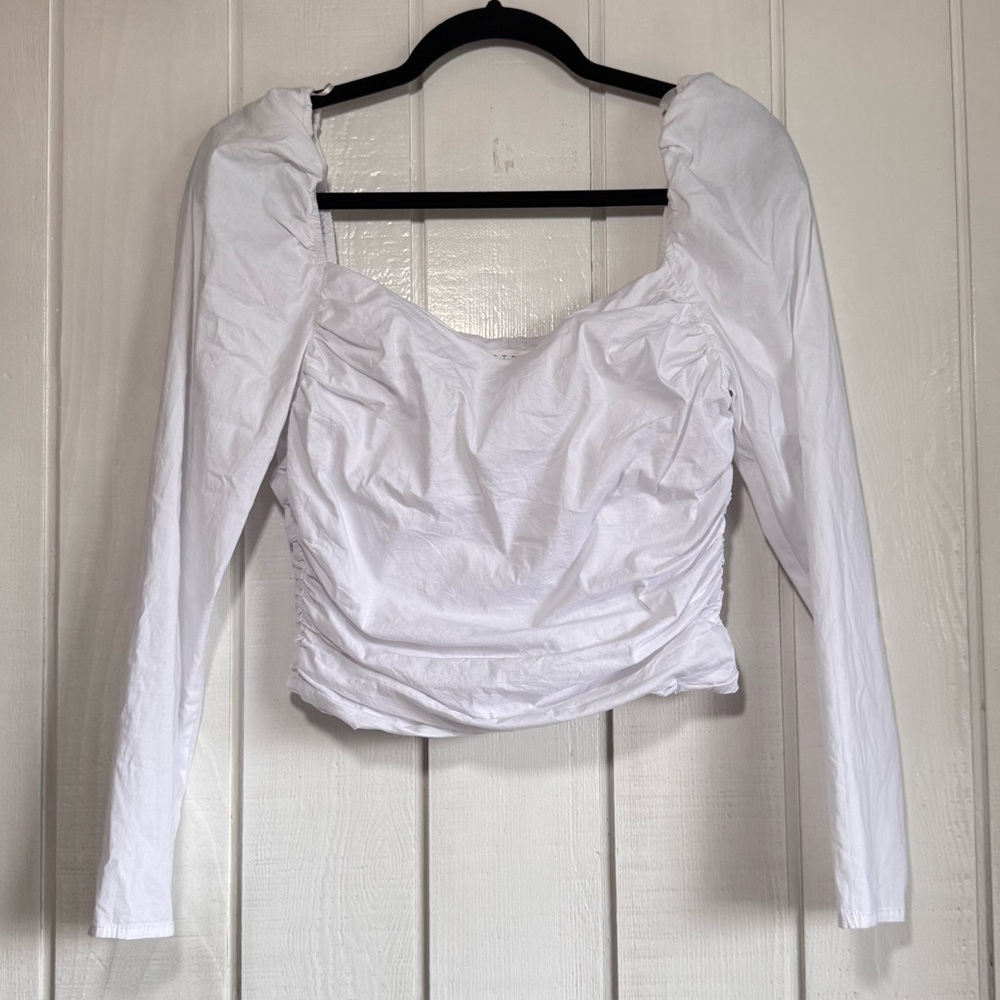 ASTR The Label White Puff Sleeve Ruched Top